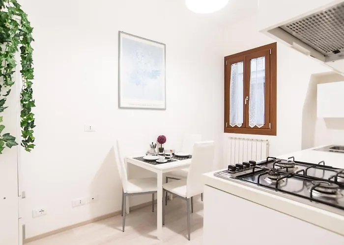 Appartement Lovely In San Marco